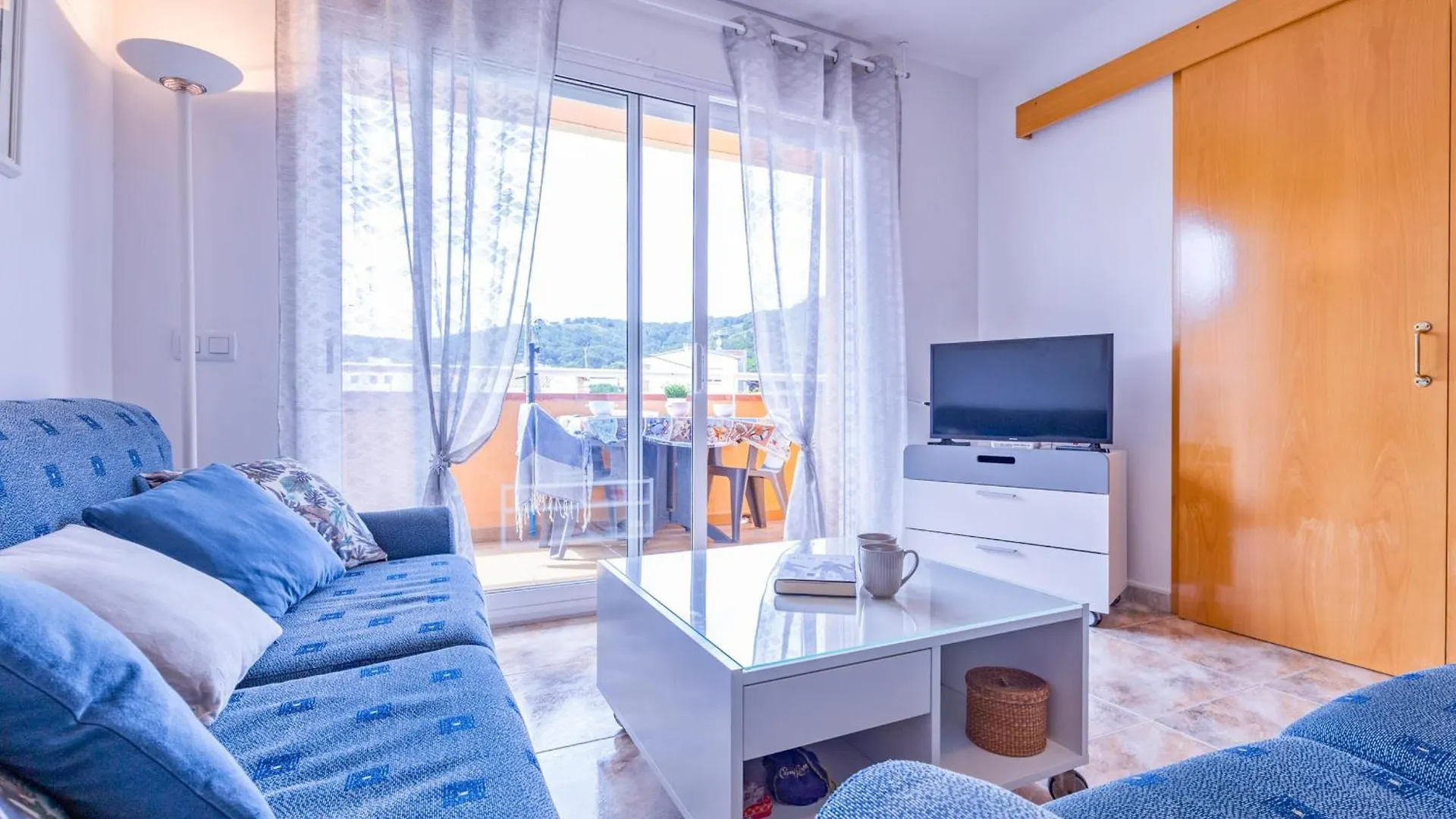 Apartamento L'Escala, 2 Dormitorios, 4 Personas - Es-325-23 Torroella De Montgri Spain